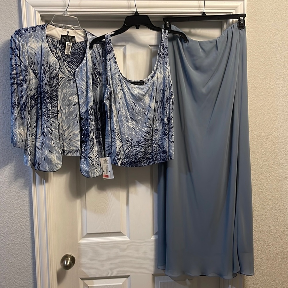 Ladies 3pc Suit